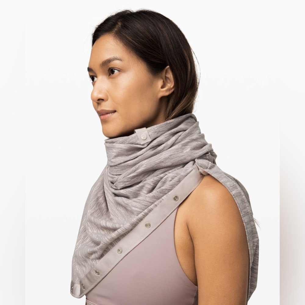 Lululemon Vinyasa Scarf Rulu